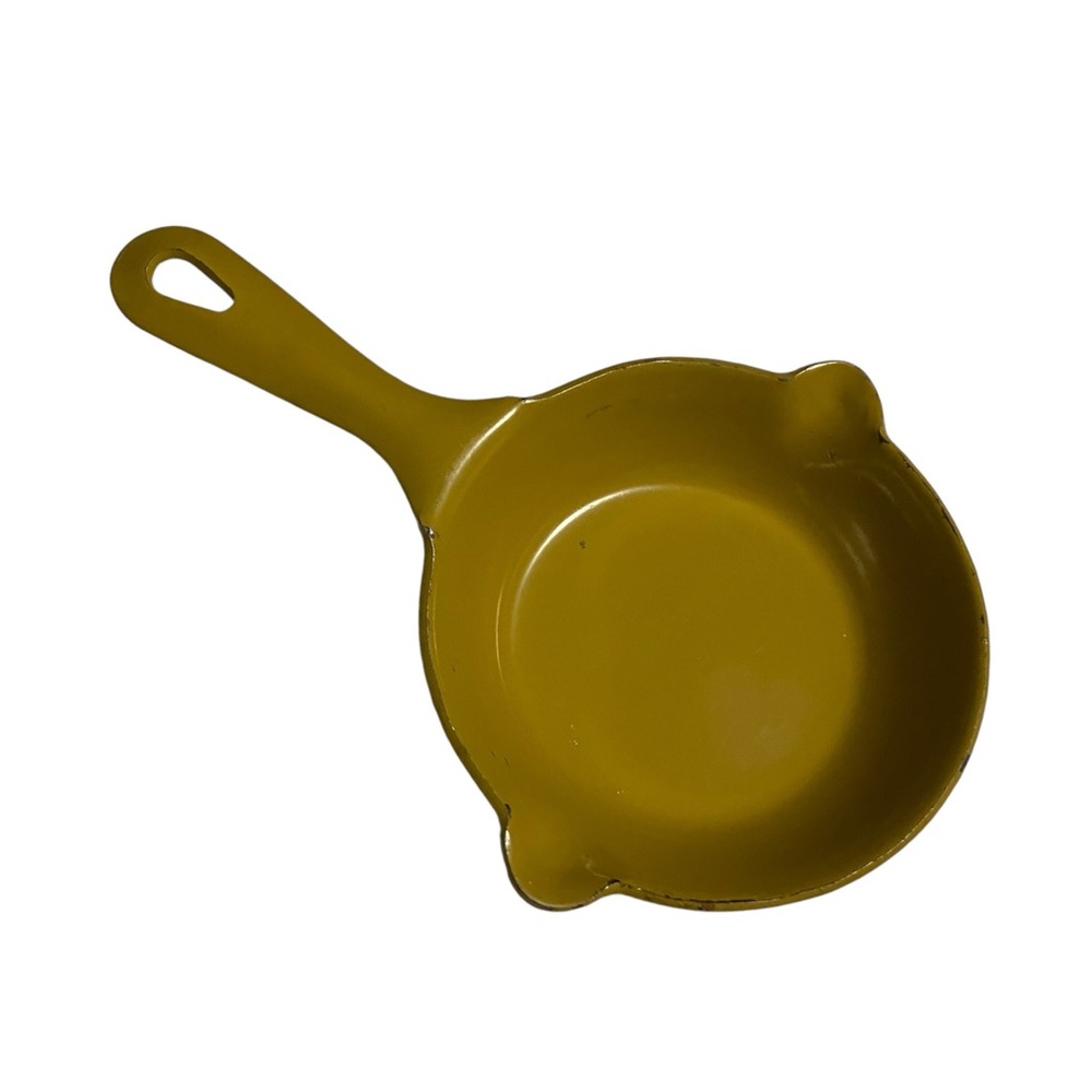 Vintage Mini Enamel Cast Iron Skillet Ashtray Spoon Rest 6” Long Made in Japan